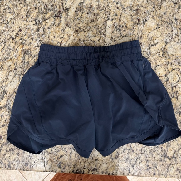 Women’s 10 Lululemon Athletica Dark Blue Athletic Shorts - Picture 1 of 3